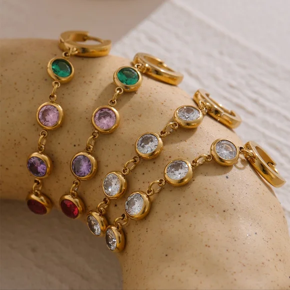 Elegant Colourful Diamond Earrings - Picture 3 of 7